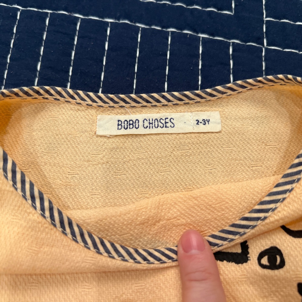 Bobo Choses peach top with cat line drawing oversized 2-3 years - Picture 3 of 4